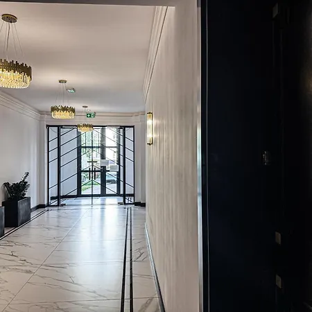 Apartment Arte-art Deco 1 - 2 Sypialnie - Garaz Faktura Vat *